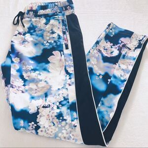 Calvin Klein Performance Floral Pants NWOT Medium